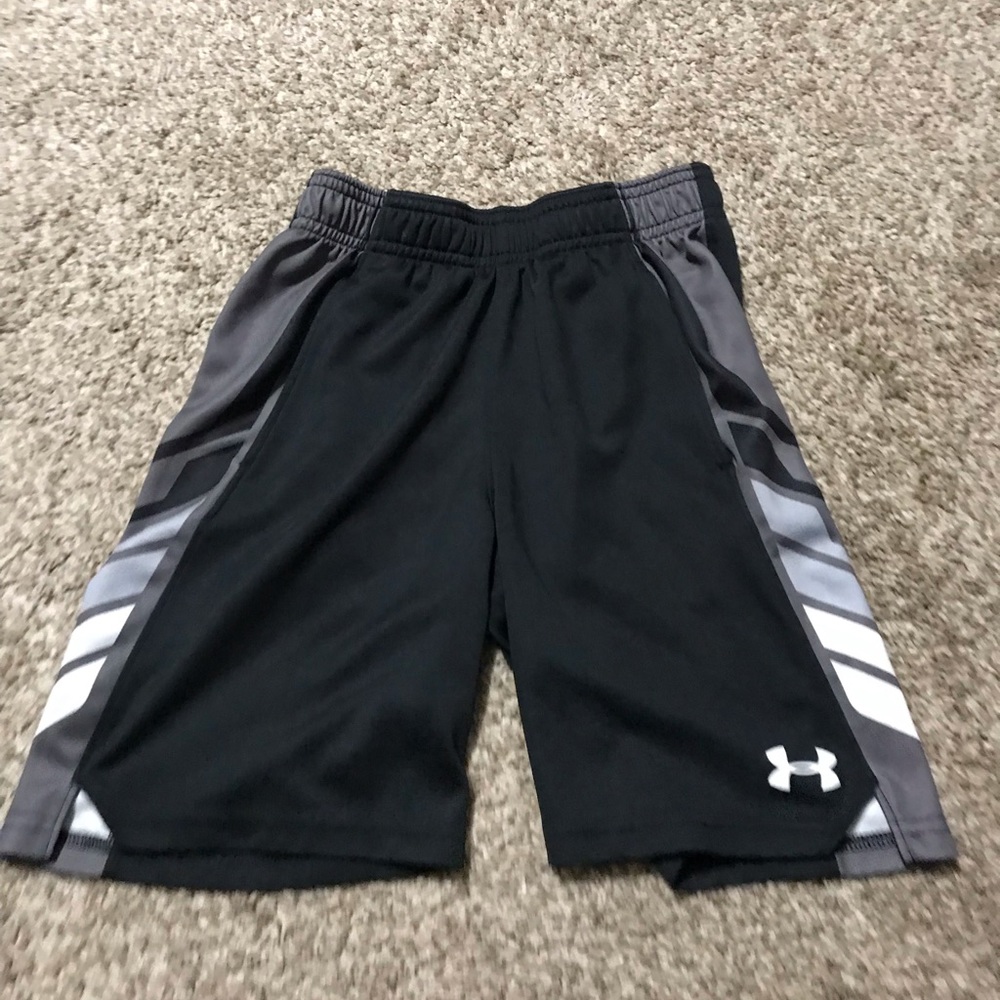 Boys UA shorts